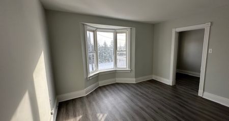 188 Bradford St, #2, Upper Barrie | $1375 per month | Utilities Included - Photo 2