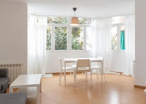 Calle de Algodre, Madrid, Community of Madrid 28025