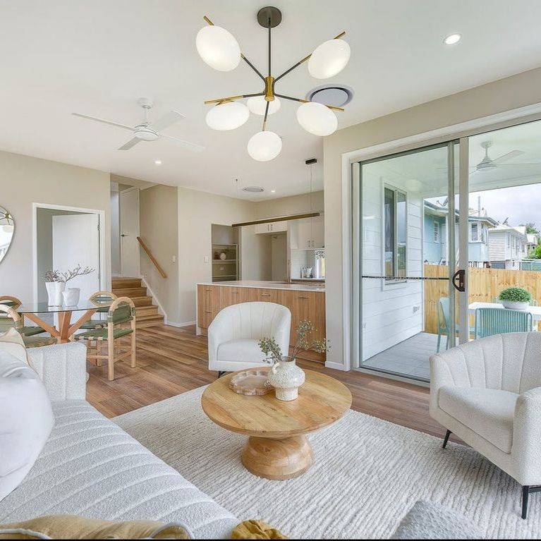 Stunning Modern Home in Prime Stafford Location - Photo 1