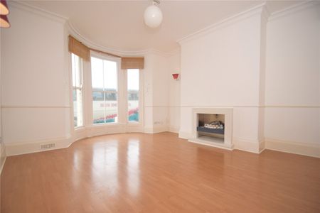 1 bed ground floor flat to rent in Blenheim Terrace (Flat ), Scarborough, YO12 - Photo 2