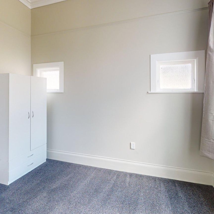 City Centre - 4 Bedrooms - Photo 1
