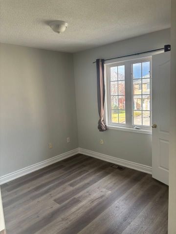 For Lease - 26 Tanglemere Crescent, Brampton, Ontario - Photo 4