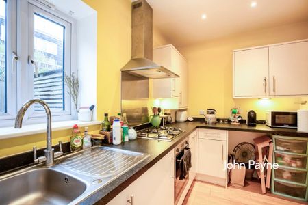 1 bedroom flat to rent - Photo 4