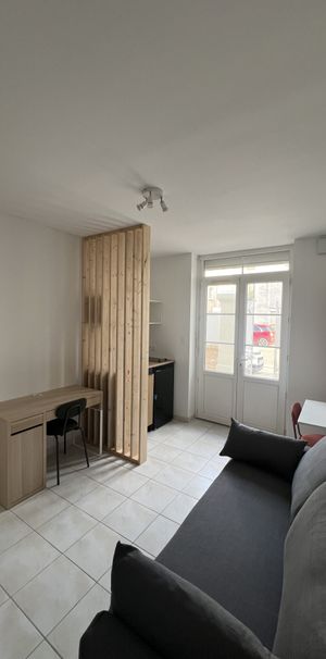 Location Appartement 1 pièce 16m² AGEN 47000 - Photo 1