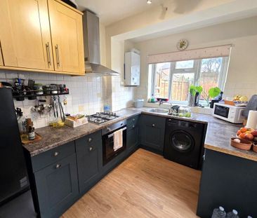 2 bedroom cottage to rent - Photo 1