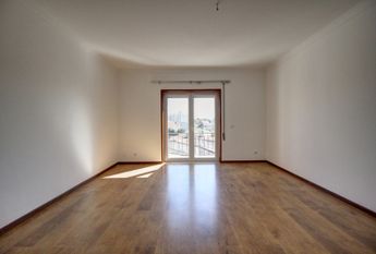 Apartamento T2 nas Barrocas