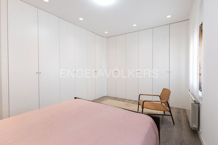 Apartamento de alquiler en Av. de Navarro Reverter, El Pla del Remei - Photo 2