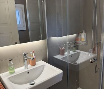 APPARTEMENT 31/2 PIÈCES À ZOUG, MEUBLÉ, TEMPORAIRE - Foto 2