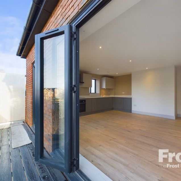Chaucer Road, Ashford, Middlesex,TW15 - Photo 1