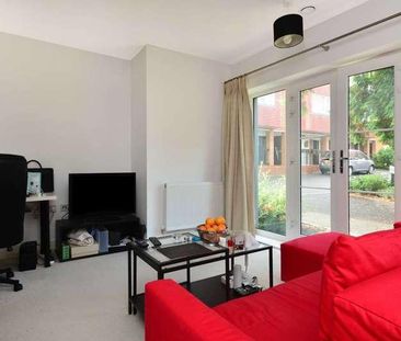 Uplands Road, Guildford, GU1 - Photo 3