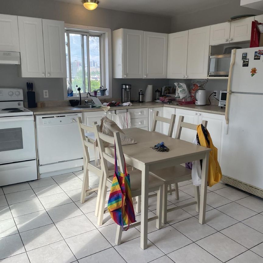 1 - 4 Armstrong Street - Photo 1