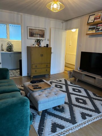 1 Bed Flat, Prague Place, SW2 - Photo 2