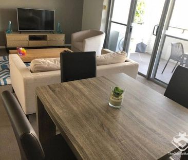 Fully Furnished 1 Bed Apartment - Photo 4