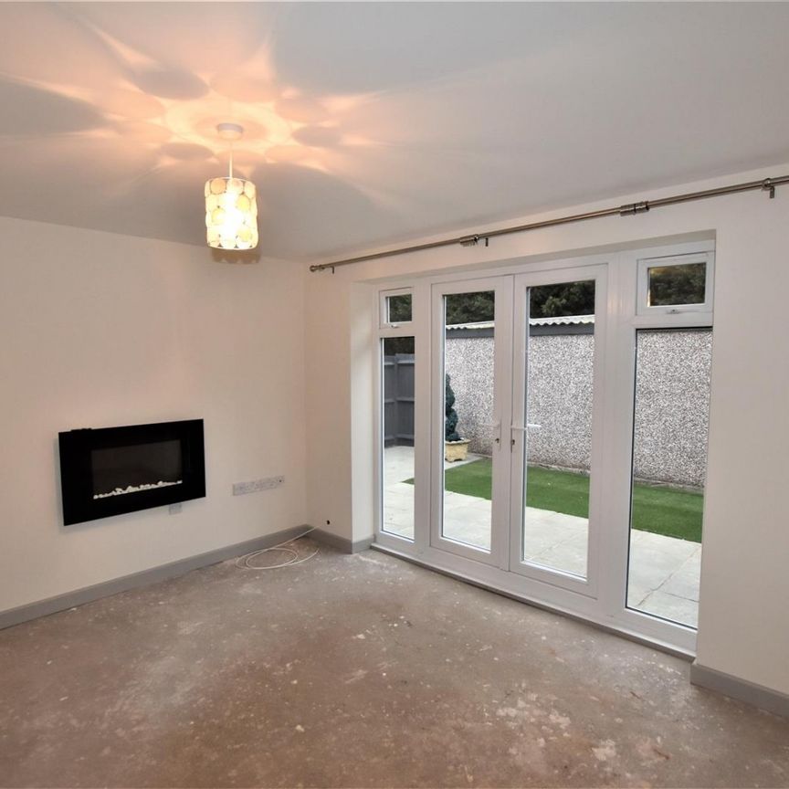 2 bedroom House To Let - Photo 1