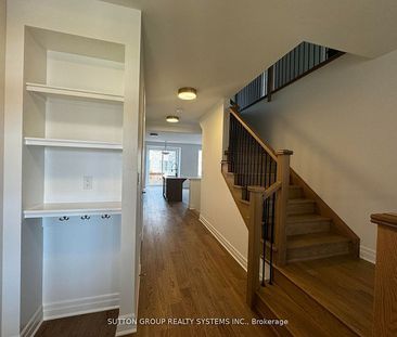 For Lease - 1232 Wheat Boom Drive, Oakville, Ontario - Photo 6