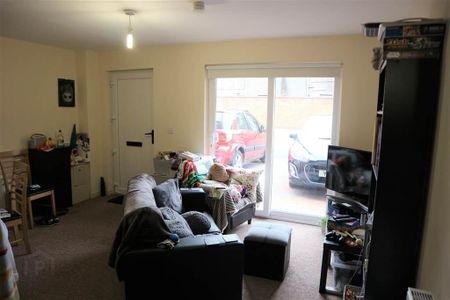 482 Woodstock, BELFAST, Belfast, BT6 9DR - Photo 2