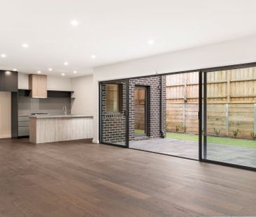 Thinking of selling? Contact our agent - Photo 2