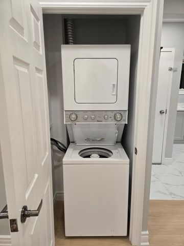 For Lease - 257 Browndale Crescent Unit# Main, Richmond Hill, Ontario - Photo 4