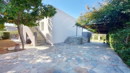 Μονοκατοικία για ενοικίαση Θυμάρι (Παλαιά Φώκαια) - Photo 2