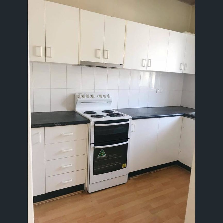 12/7 Paine Street, Kogarah, NSW 2217 - Photo 1