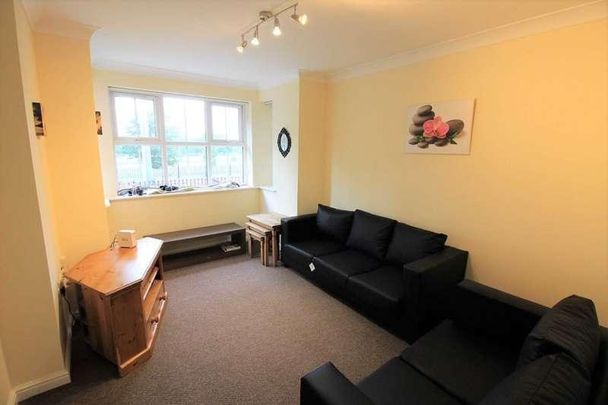 Bandy Fields Place, Broughton, M7 - Photo 1