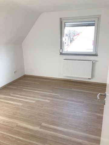 Gut geschnittene Wohnung in ruhigem Mehrfamilienhaus! - Foto 5