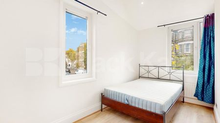 Recently renovated house - Photo 4