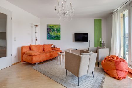 Quiet and green - Sunny apartment for rent - Photo 2