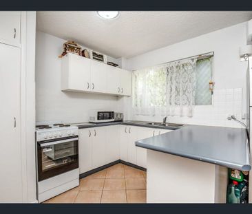 Living in the Heart of Surfers Paradise Lifestyle Unit - Photo 5