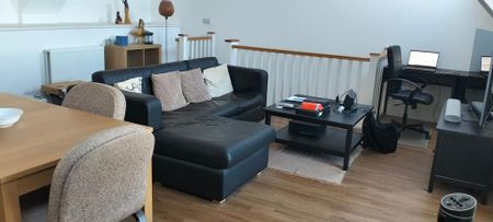 2 bedroom flat to rent - Photo 4