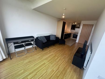 1 Bed Flat, Langley Walk, B15 - Photo 5