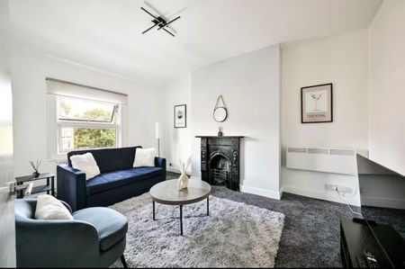 1 Bed Flat, Camden Park Road, NW1 - Photo 4
