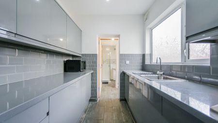 33 Teignmouth Road - Photo 5