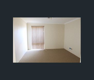 4x2 in Lakeside Private Estate Success - Photo 2