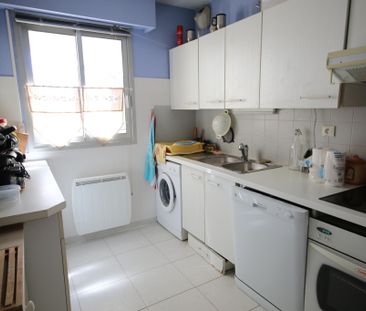 Location Appartement 3 pièces 100m² VILLENEUVE LOUBET 06270 - Photo 2