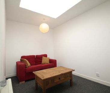 Seagate, City Centre, Dundee - Photo 2