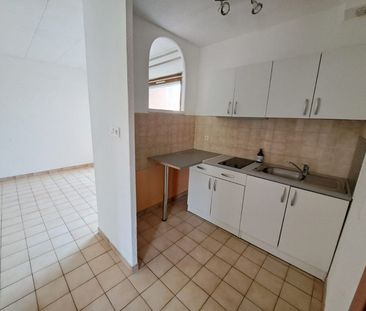 Appartement À Louer 2 Pièces , 39 M² - Photo 1