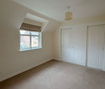 5 bedroom detached house to rent - Photo 4