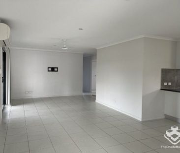 4 Bedroom 2 Bathroom 2 Car House - Photo 5