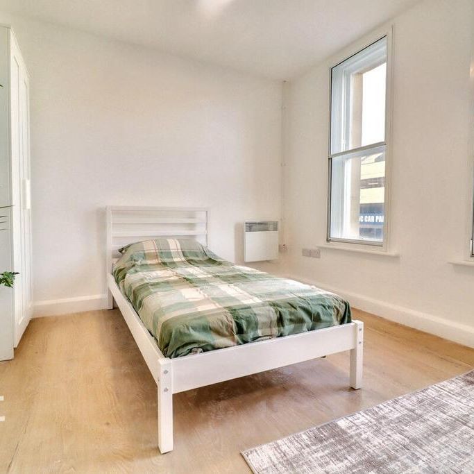 1 bedroom apartment to rent - Photo 1