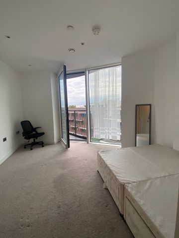 2 Bed Flat, Oculus House, IG11 - Photo 5