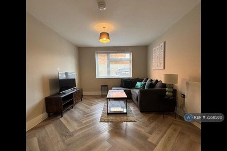 1 bedroom flat to rent - Photo 3