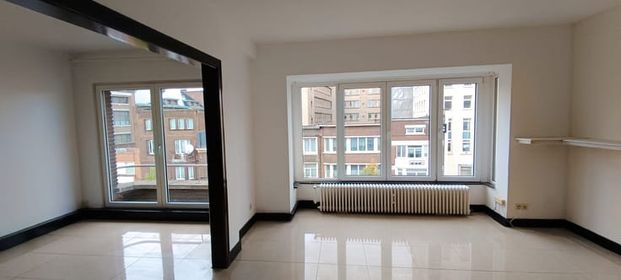 Appartement te huur - Photo 1