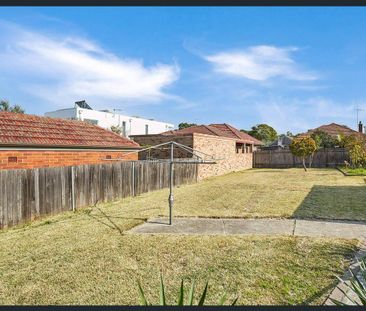 53 Forrest Avenue, Earlwood, NSW 2206 - Photo 2