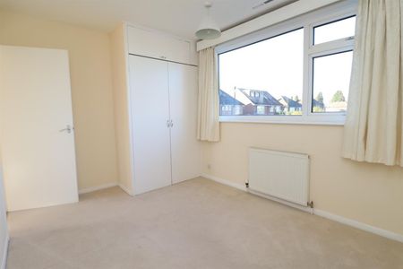 4 BED Detached house To rent - Photo 5