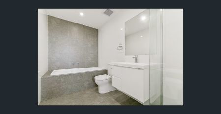 Oversized Two Bedroom Apartment - Photo 5