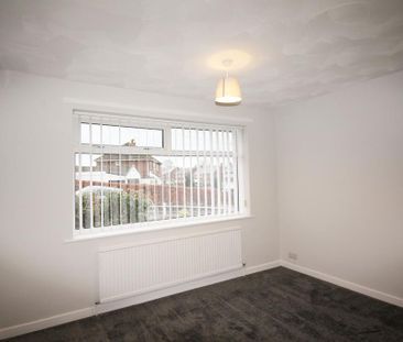 2 bedroom detached bungalow to rent - Photo 1