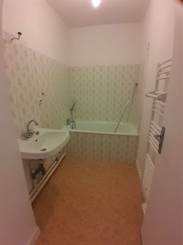 Location Appartement 2 pièces 44m² - Photo 4