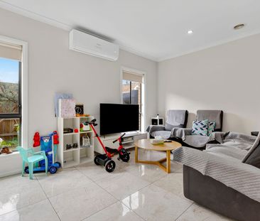 7/18 James Street, Pakenham, Vic 3810 - Photo 3