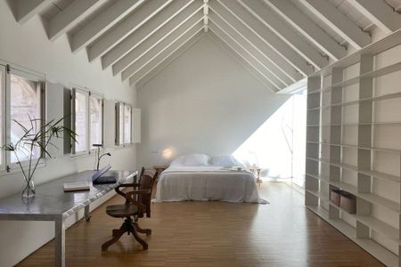 Luxury House for rent in Seville, Spain - Photo 2